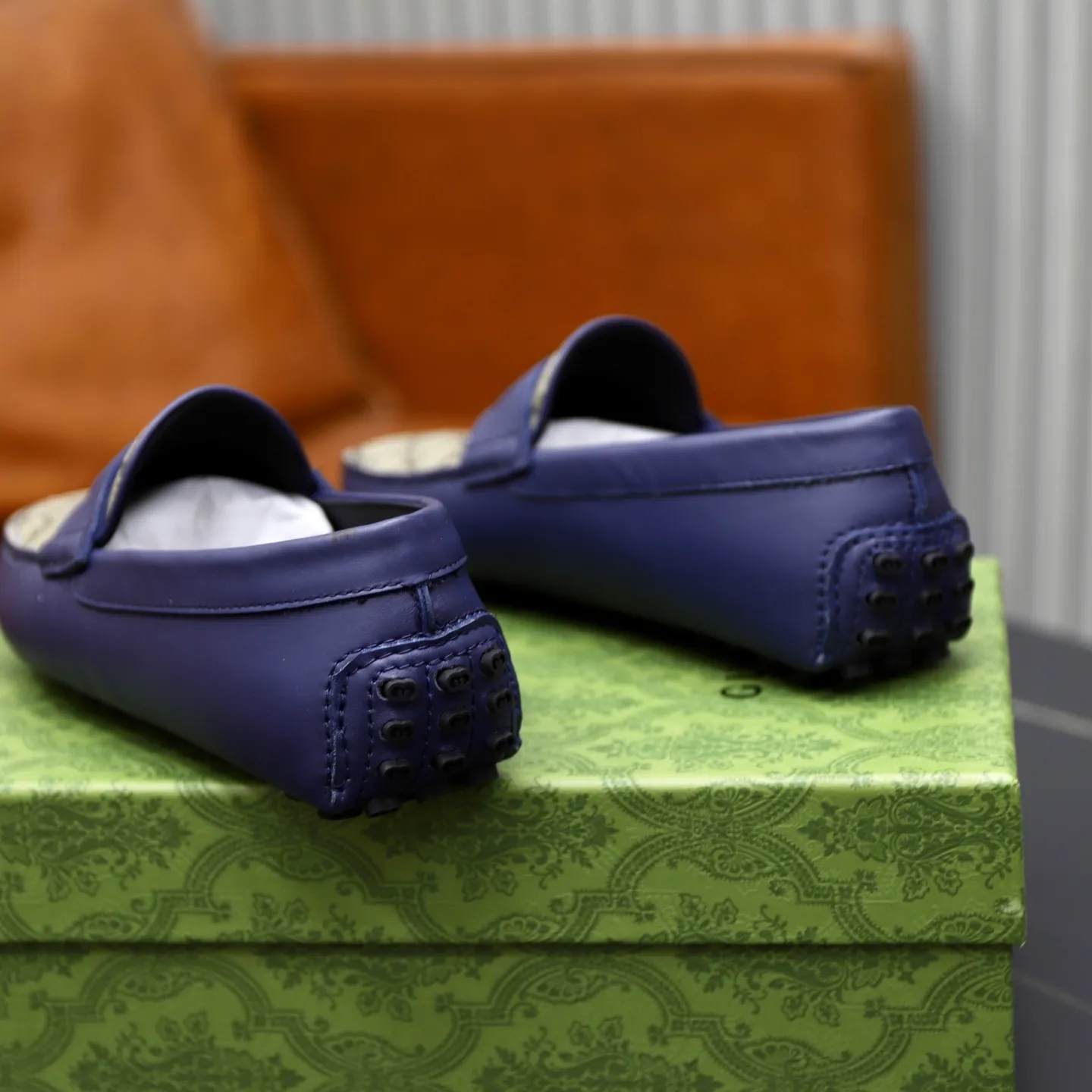 Ex-factory price: 460💰[GUCCI] Gucci ⚠️High-end men’s driving and pedal series ⚠️38-44 (customized for 45) ⚠️All original cowhide leather! Thick and soft! Made entirely of calfskin lining! Rubber sheet anti-slip beanie sole! Three-dimensional package technology! Fashionable and classic! Handicrafts! Original high quality! Feel free to compare!